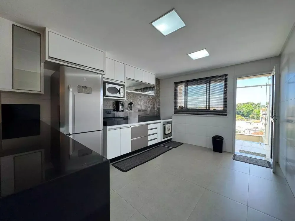Sobrado, 3 quartos, 264 m² - Foto 4
