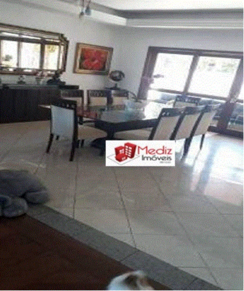 Casa, 4 quartos, 550 m² - Foto 1