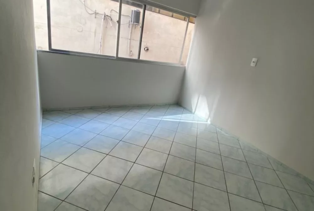 Apartamento à venda com 1 quarto, 34m² - Foto 4