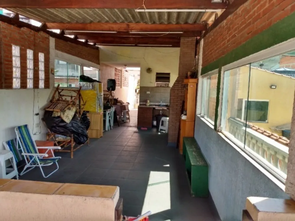 Casa, 4 quartos, 180 m² - Foto 1