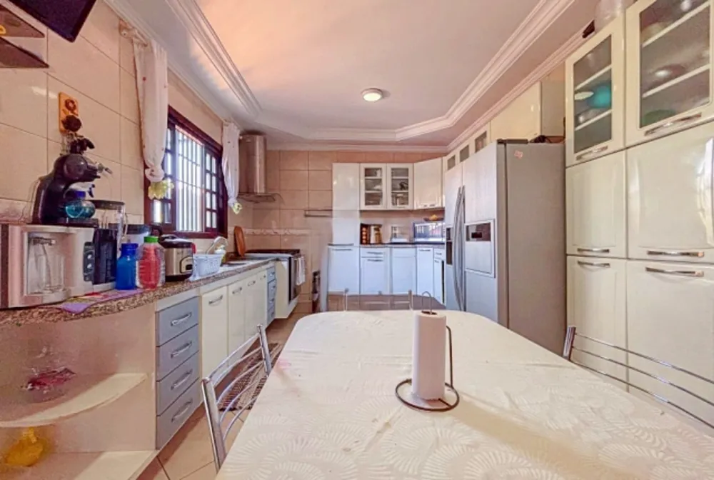 Sobrado, 3 quartos, 227 m² - Foto 5