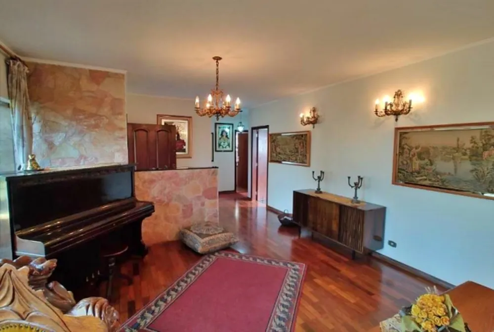 Casa, 3 quartos, 242 m² - Foto 3