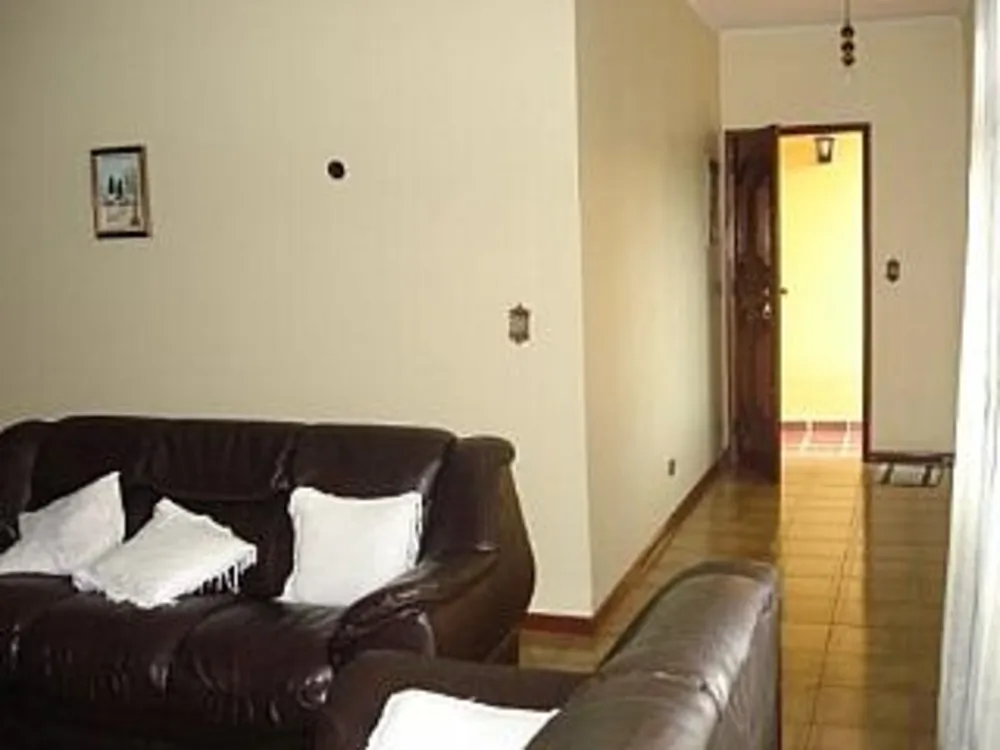 Casa, 3 quartos, 250 m² - Foto 3