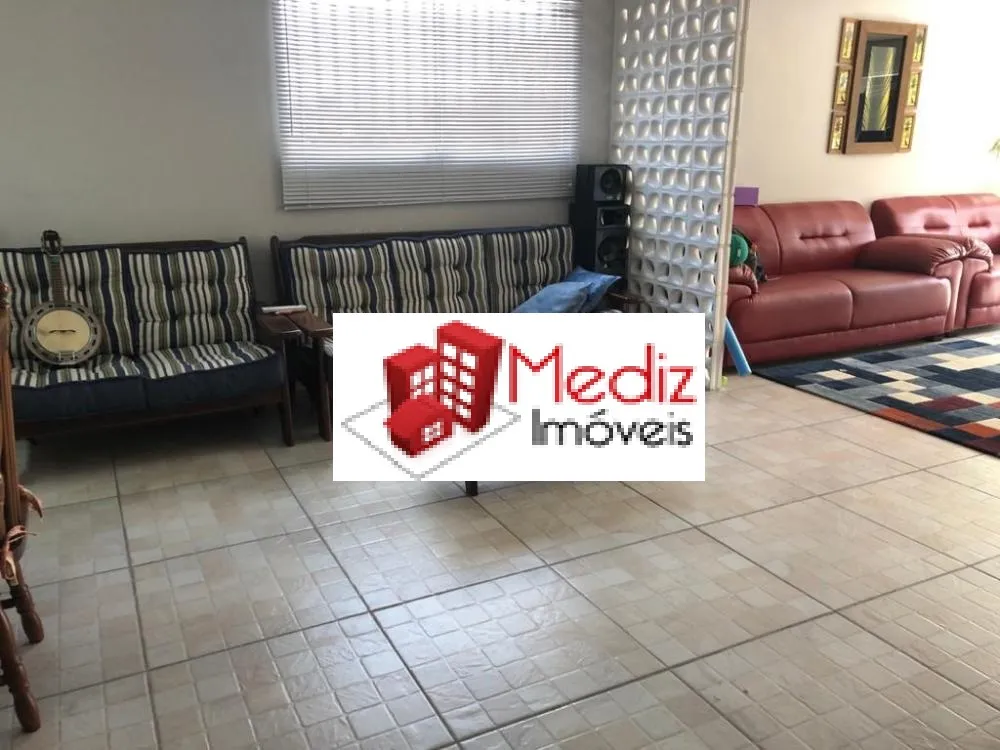 Sobrado, 3 quartos, 213 m² - Foto 2