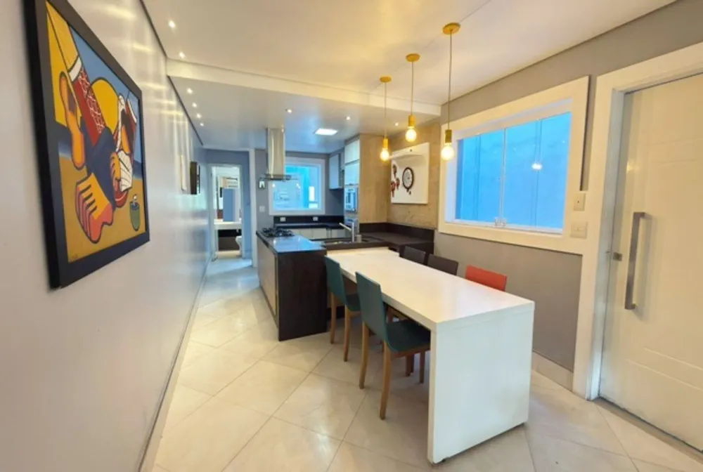 Sobrado, 3 quartos, 240 m² - Foto 3
