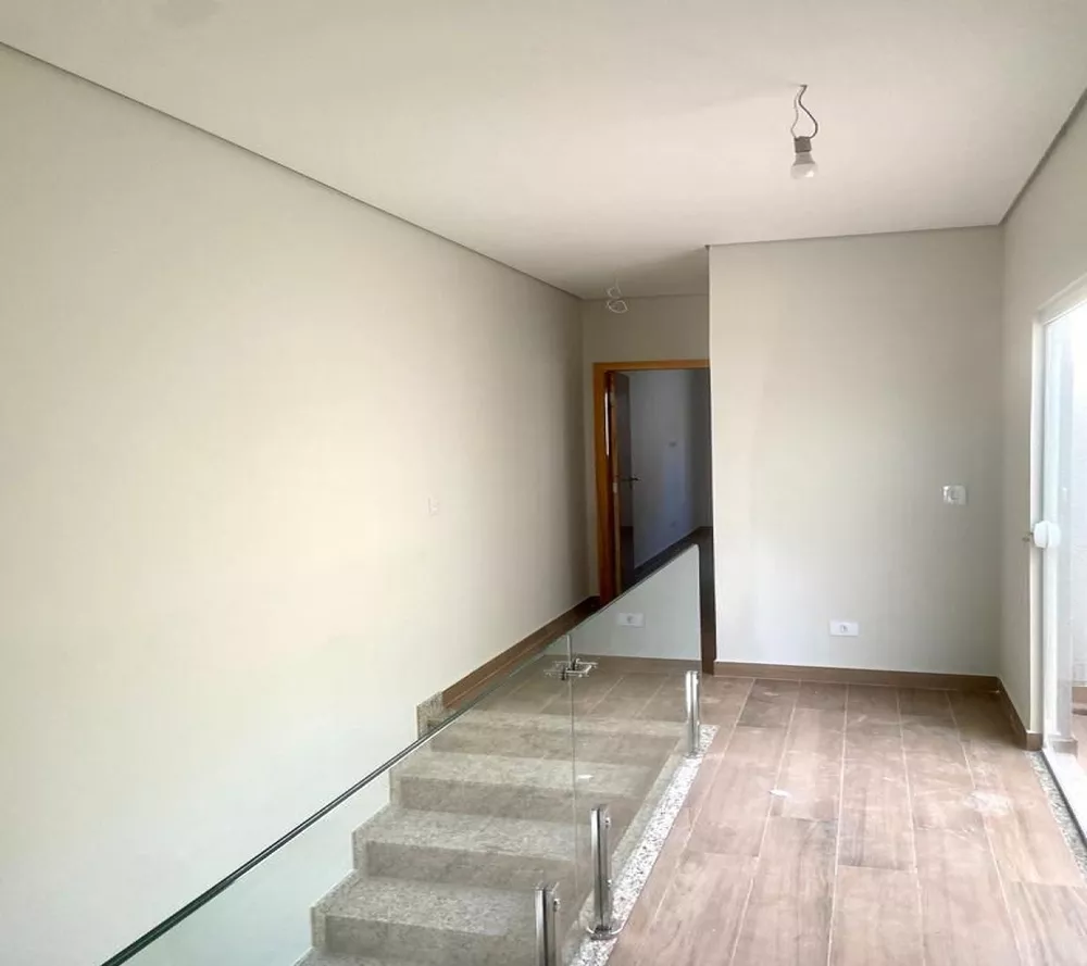 Sobrado à venda com 3 quartos, 120m² - Foto 2