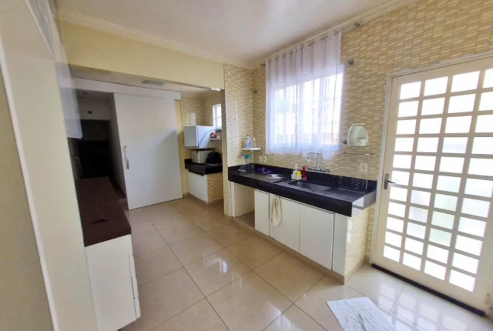 Casa, 3 quartos, 150 m² - Foto 2