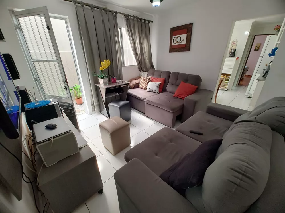 Sobrado à venda com 2 quartos, 80m² - Foto 1