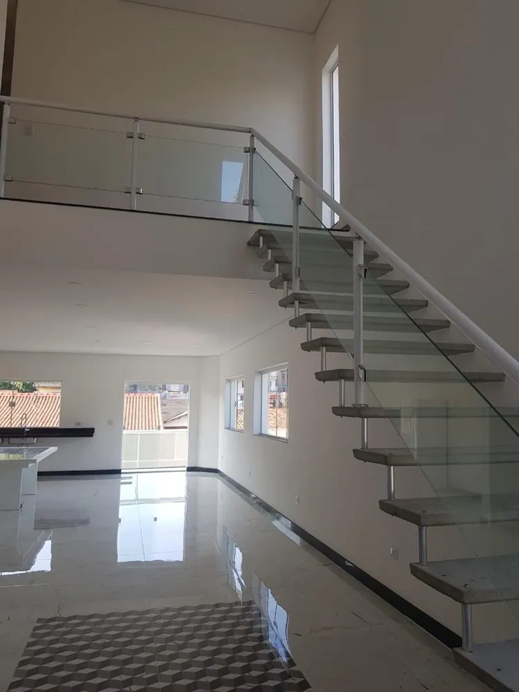 Sobrado, 4 quartos, 500 m² - Foto 1