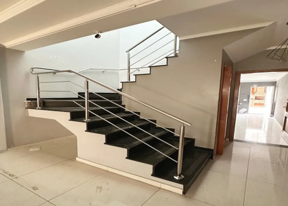 Sobrado, 3 quartos, 180 m² - Foto 2