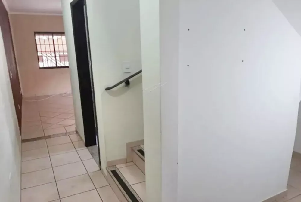 Sobrado à venda com 3 quartos, 131m² - Foto 3