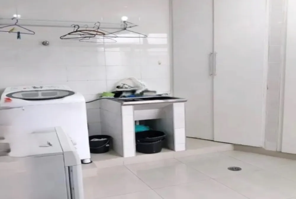 Sobrado, 3 quartos, 280 m² - Foto 2