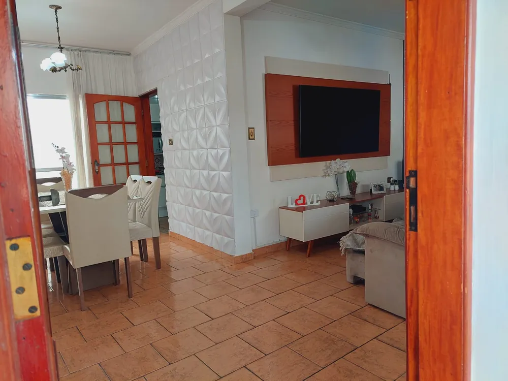 Casa, 3 quartos, 198 m² - Foto 1