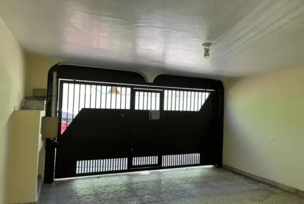Sobrado, 5 quartos, 248 m² - Foto 1