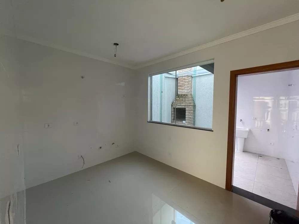 Sobrado à venda com 2 quartos, 120m² - Foto 4