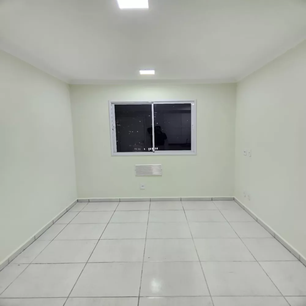 Apartamento à venda com 2 quartos, 37m² - Foto 1