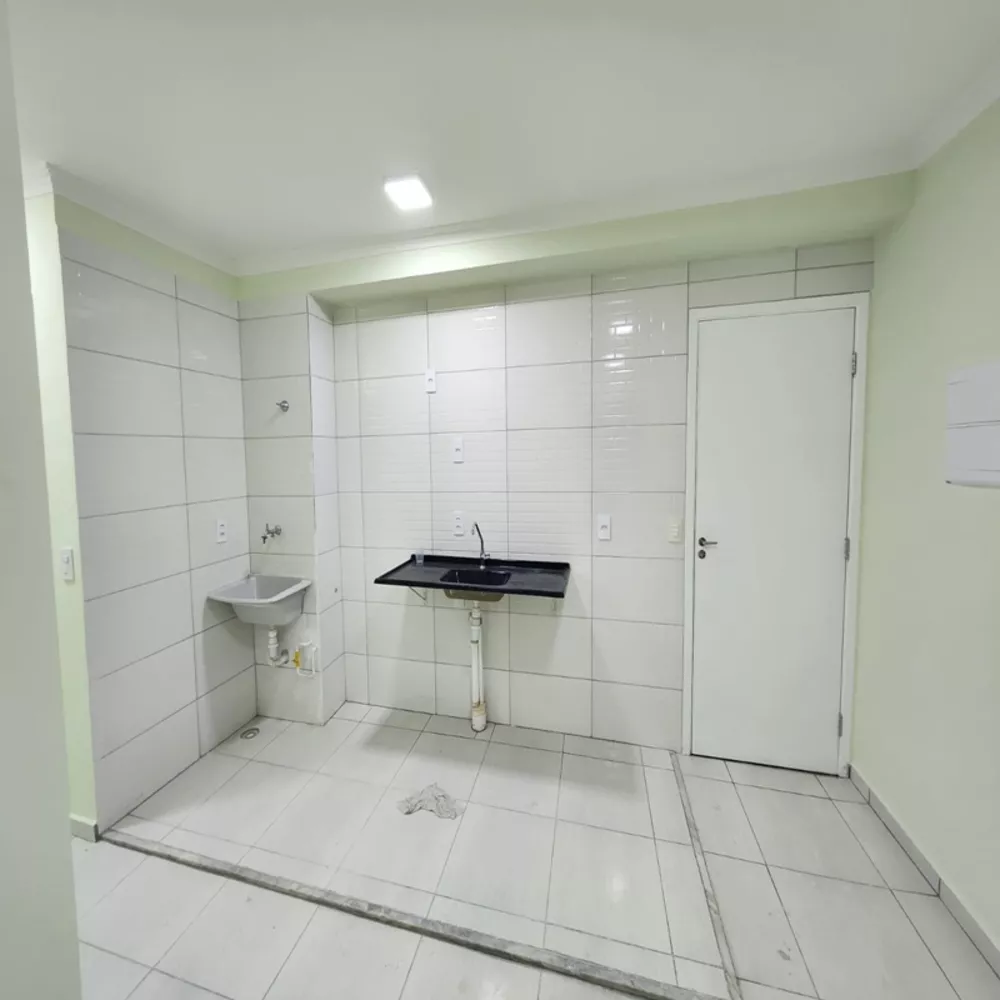 Apartamento à venda com 2 quartos, 37m² - Foto 3