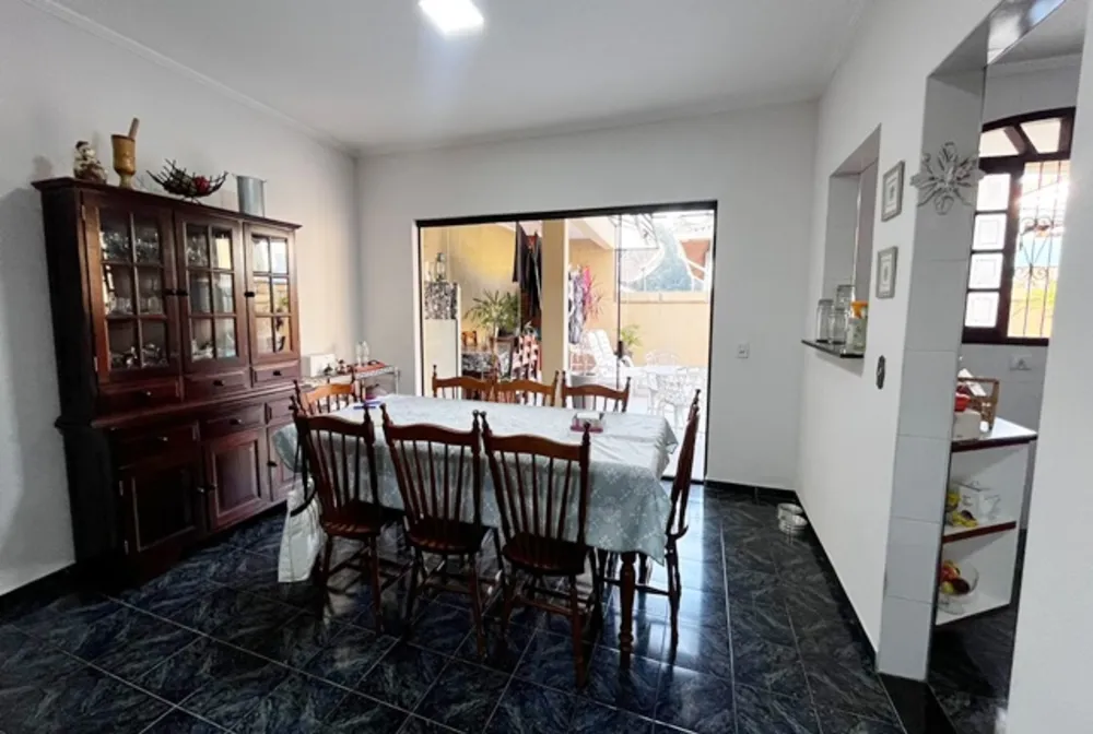 Sobrado, 3 quartos, 279 m² - Foto 2