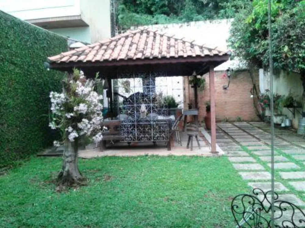 Casa, 3 quartos, 250 m² - Foto 1