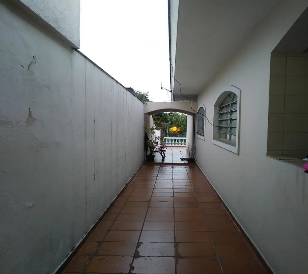 Casa, 3 quartos, 300 m² - Foto 2