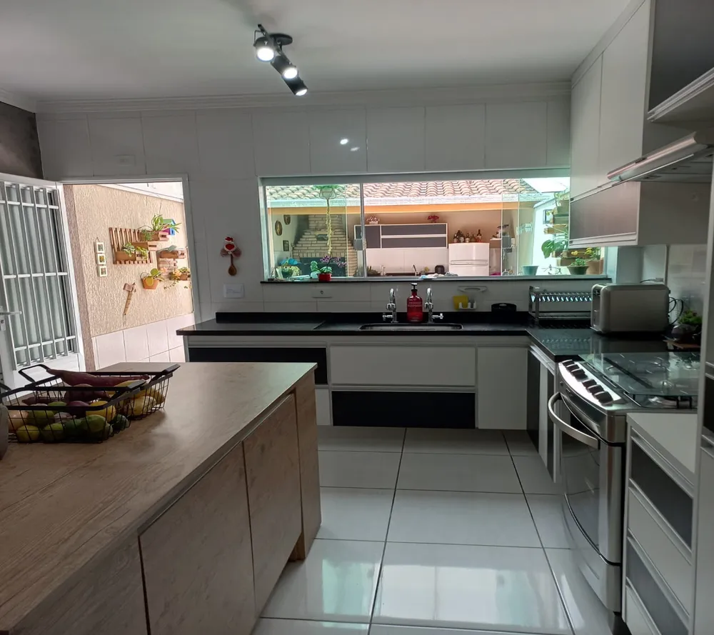 Sobrado, 3 quartos, 200 m² - Foto 4