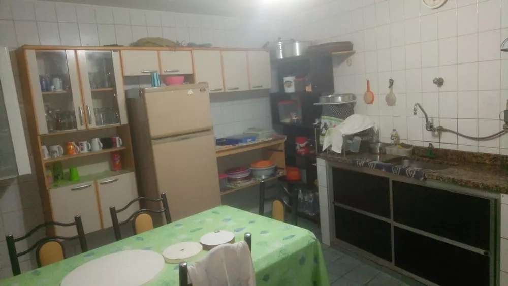 Sobrado à venda com 3 quartos, 90m² - Foto 2