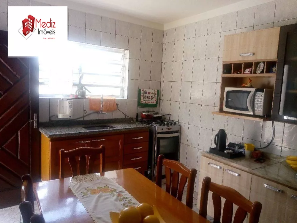 Sobrado à venda com 3 quartos, 160m² - Foto 3