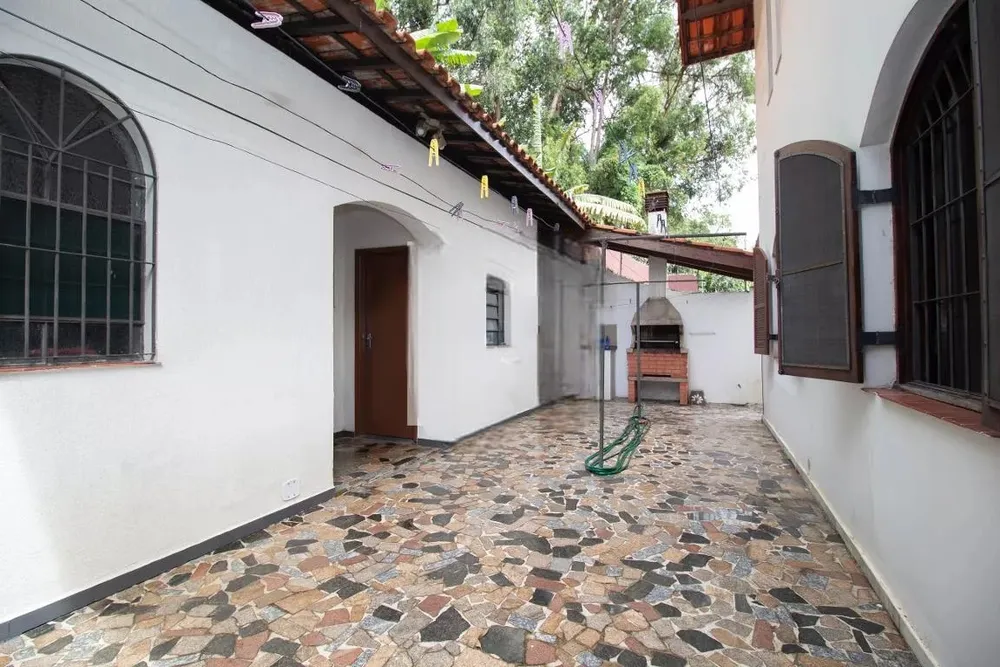 Casa, 4 quartos, 258 m² - Foto 3