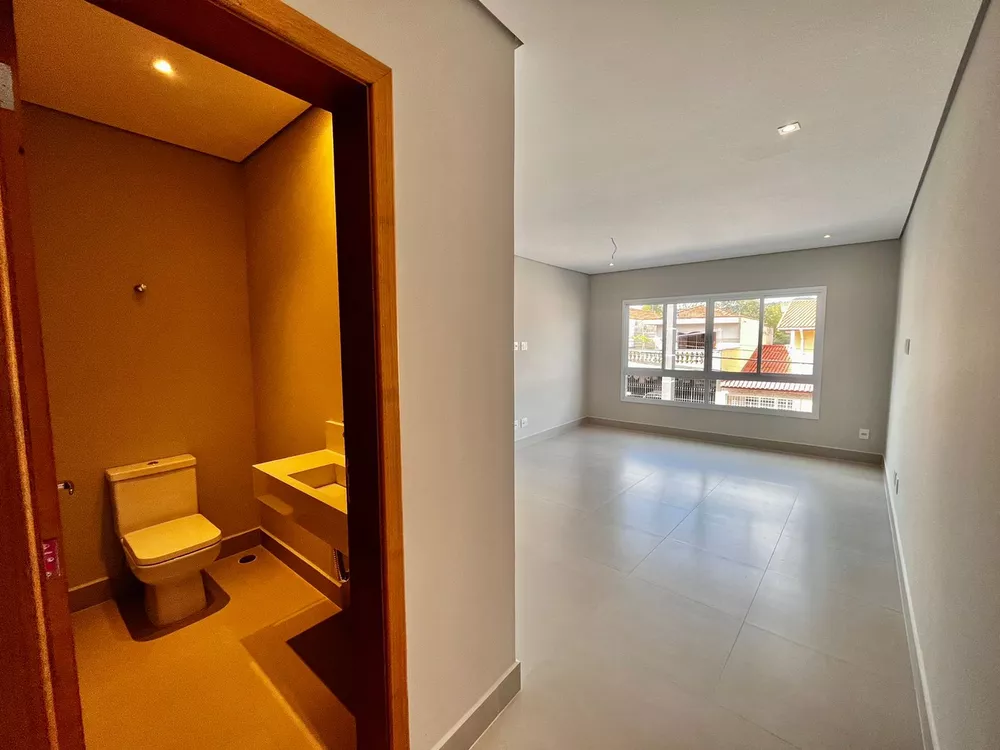 Sobrado à venda com 3 quartos, 158m² - Foto 4