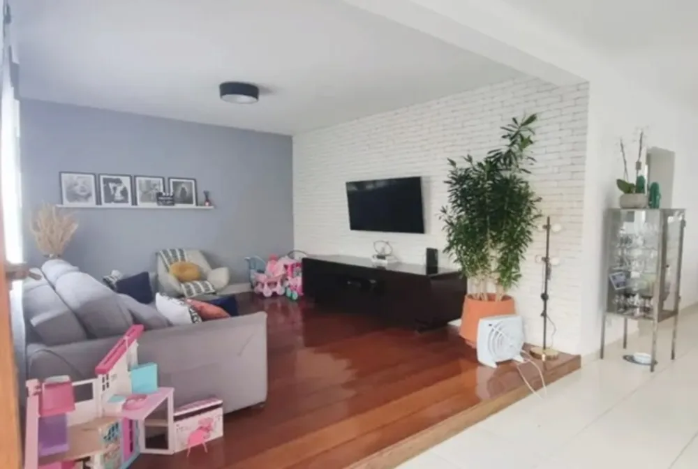 Sobrado, 3 quartos, 190 m² - Foto 1