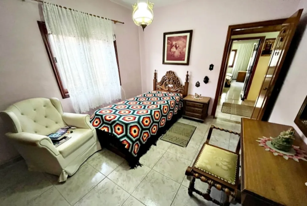 Casa, 4 quartos, 380 m² - Foto 4