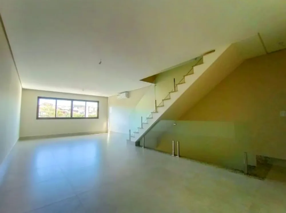 Sobrado, 3 quartos, 160 m² - Foto 1