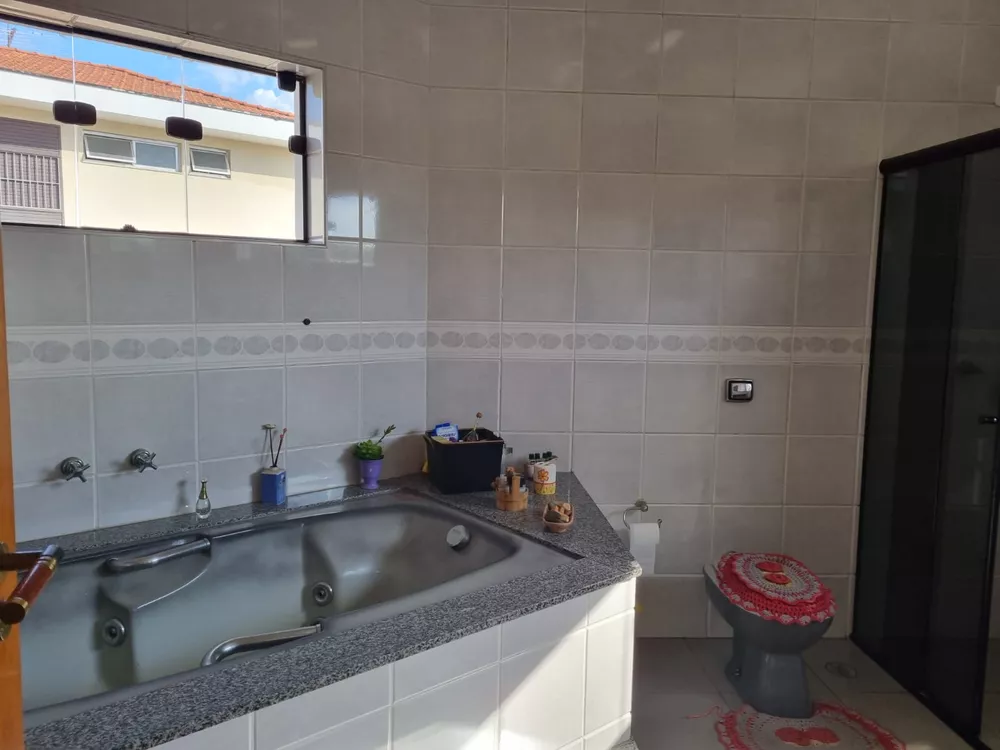 Sobrado à venda com 4 quartos, 256m² - Foto 20