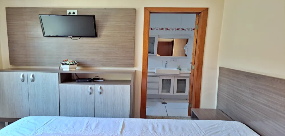 Casa, 3 quartos, 176 m² - Foto 2