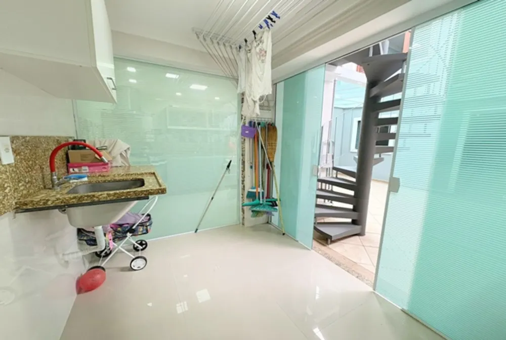 Sobrado, 3 quartos, 298 m² - Foto 5