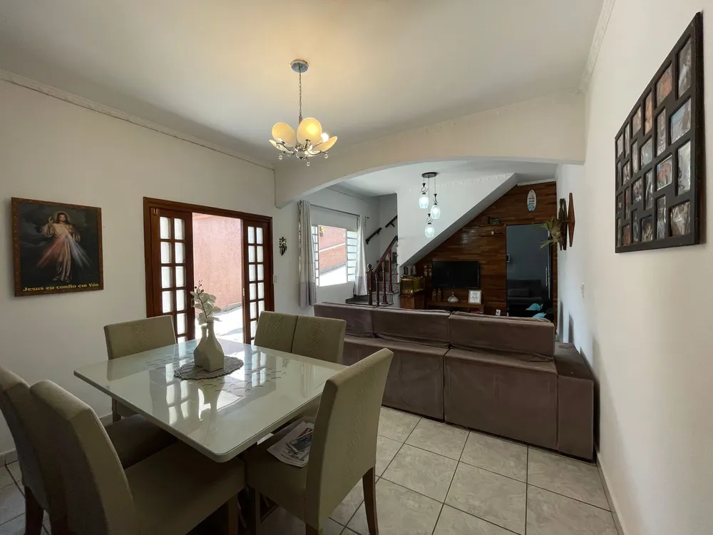 Casa, 4 quartos, 194 m² - Foto 4
