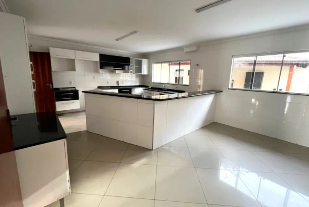 Sobrado, 4 quartos, 450 m² - Foto 1