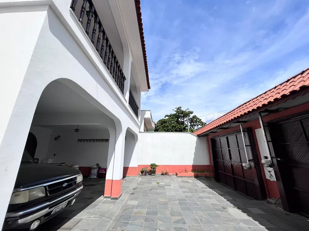 Sobrado à venda com 5 quartos, 344m² - Foto 4