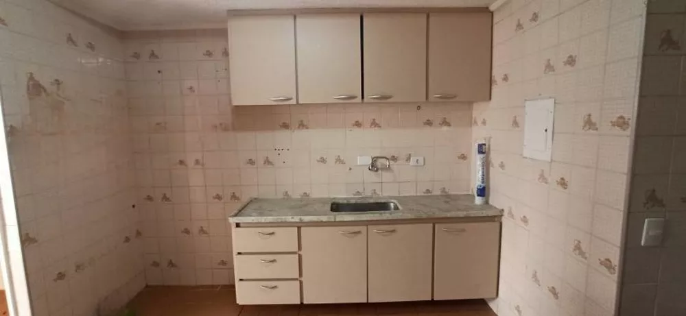 Sobrado à venda com 2 quartos, 90m² - Foto 4