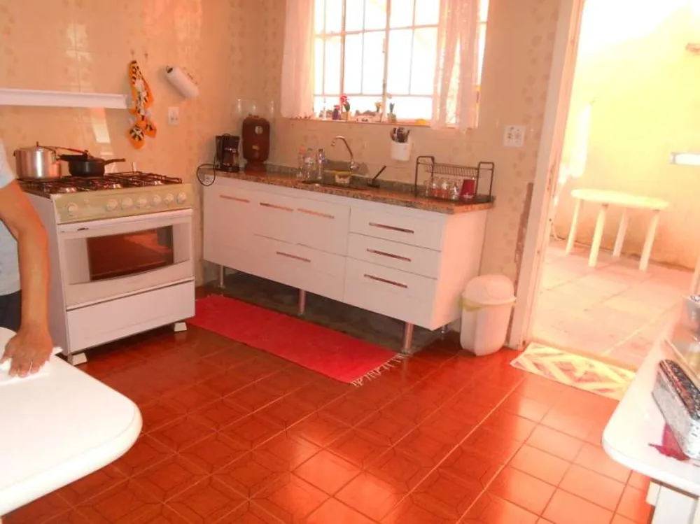 Casa, 3 quartos, 287 m² - Foto 1