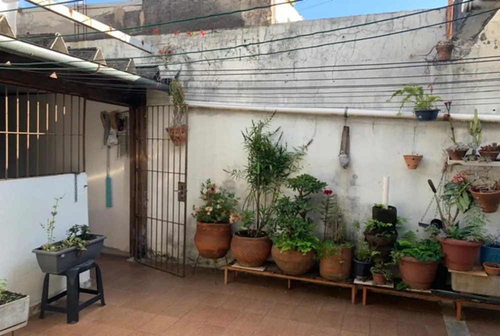 Casa, 2 quartos, 180 m² - Foto 1