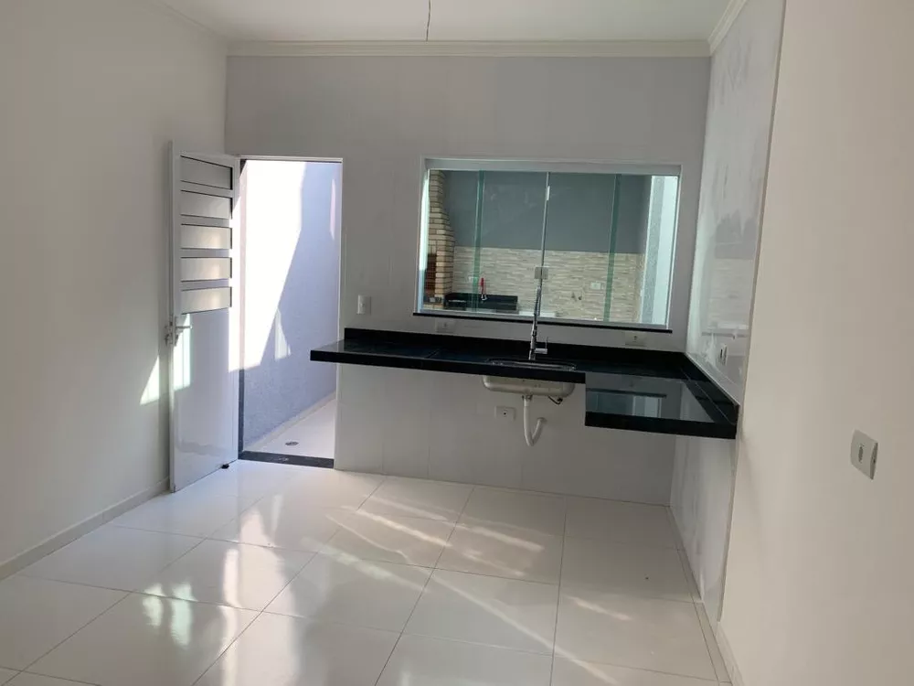 Sobrado à venda com 3 quartos, 150m² - Foto 3