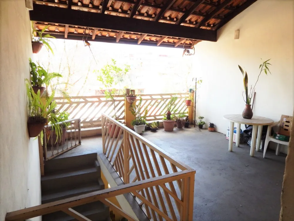 Sobrado, 3 quartos, 268 m² - Foto 2