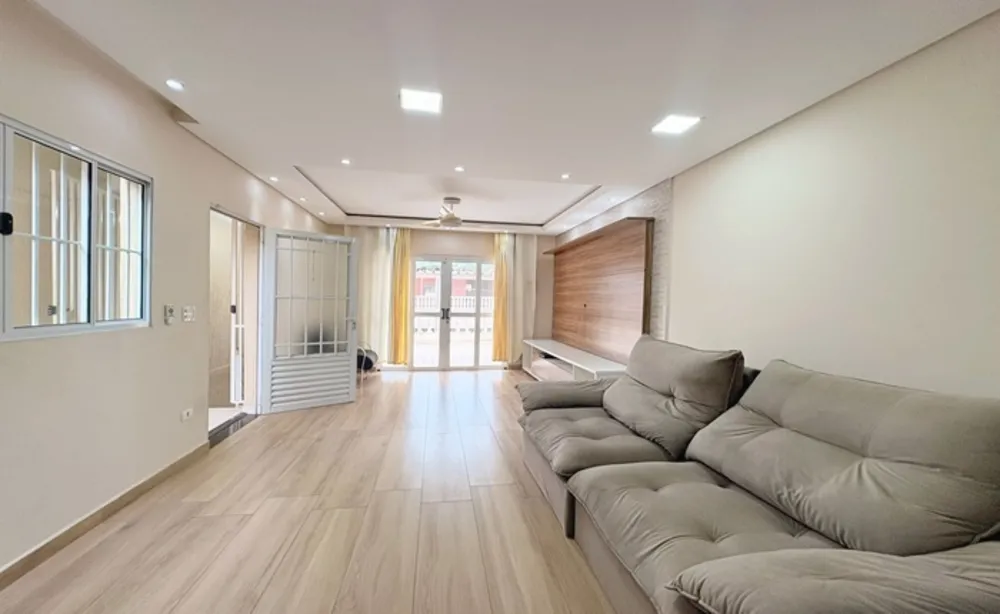 Sobrado, 3 quartos, 229 m² - Foto 3