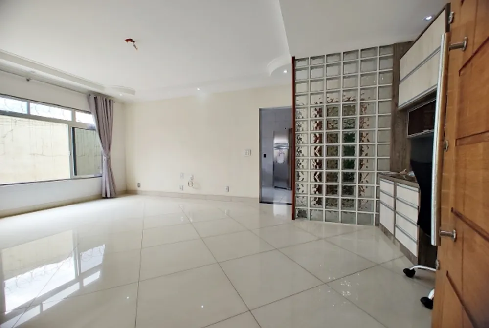 Casa, 6 quartos, 180 m² - Foto 8