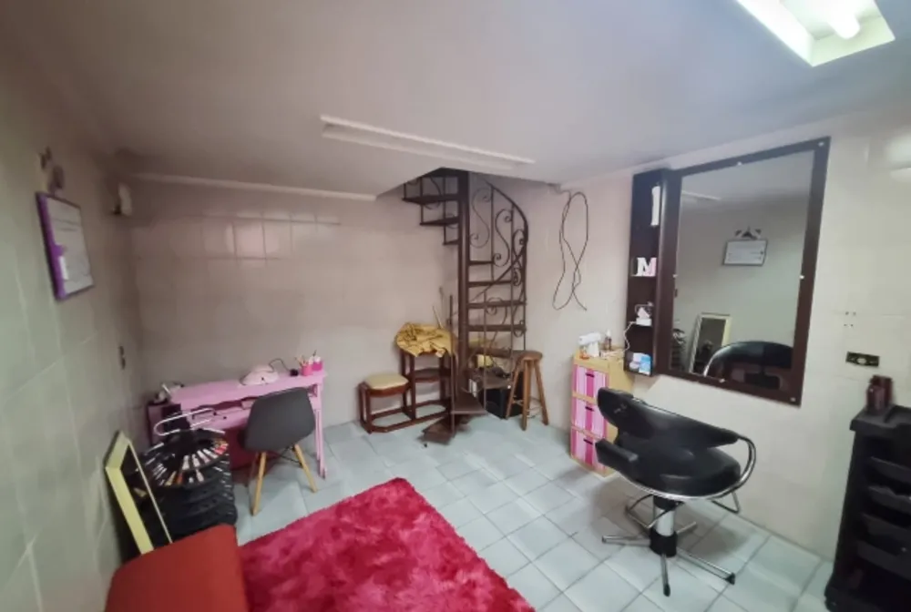 Casa, 5 quartos, 240 m² - Foto 14