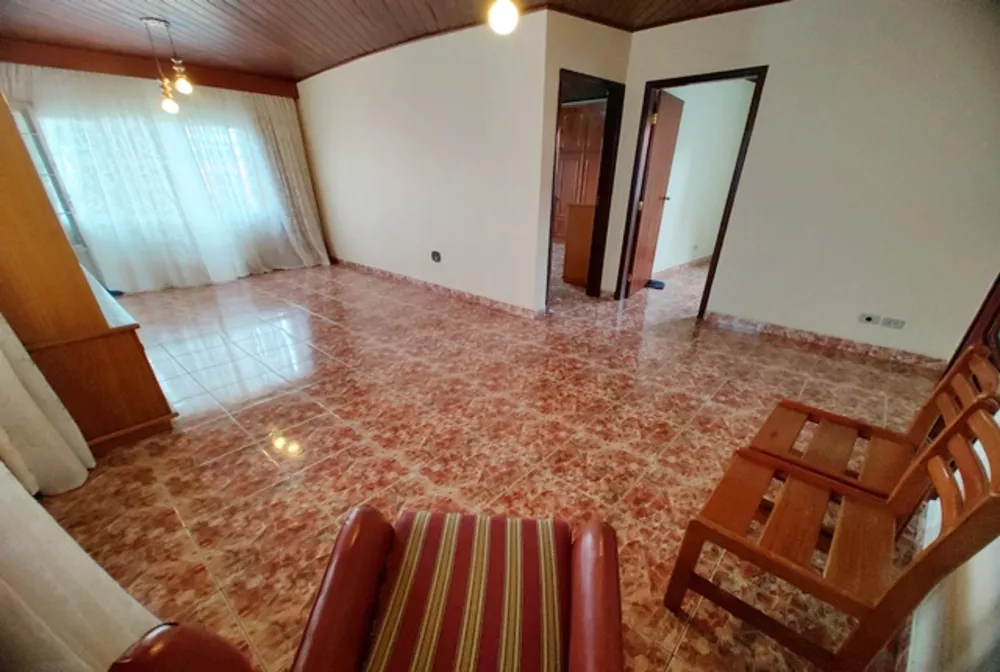 Casa à venda com 4 quartos, 120m² - Foto 3