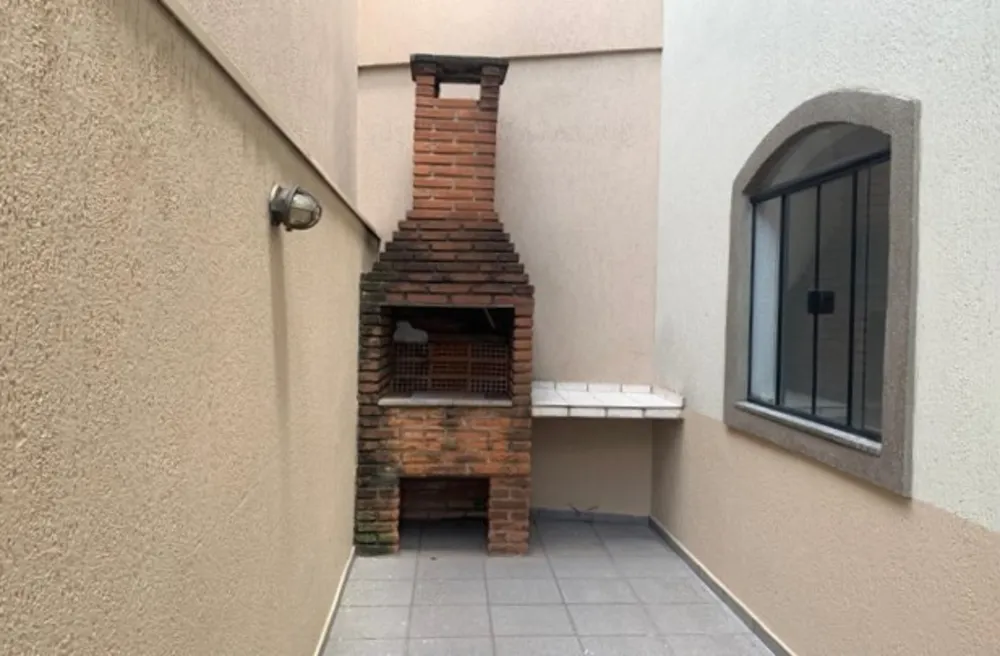 Sobrado, 4 quartos, 214 m² - Foto 2