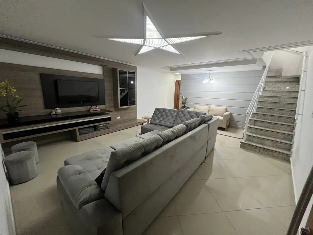 Sobrado, 4 quartos, 194 m² - Foto 1