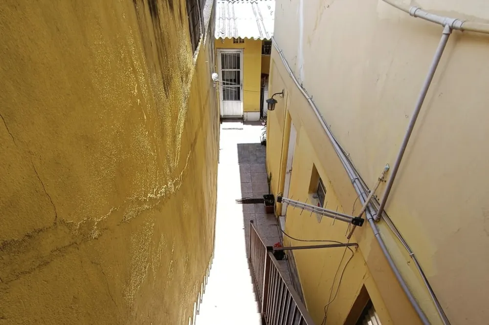 Casa, 5 quartos, 150 m² - Foto 1